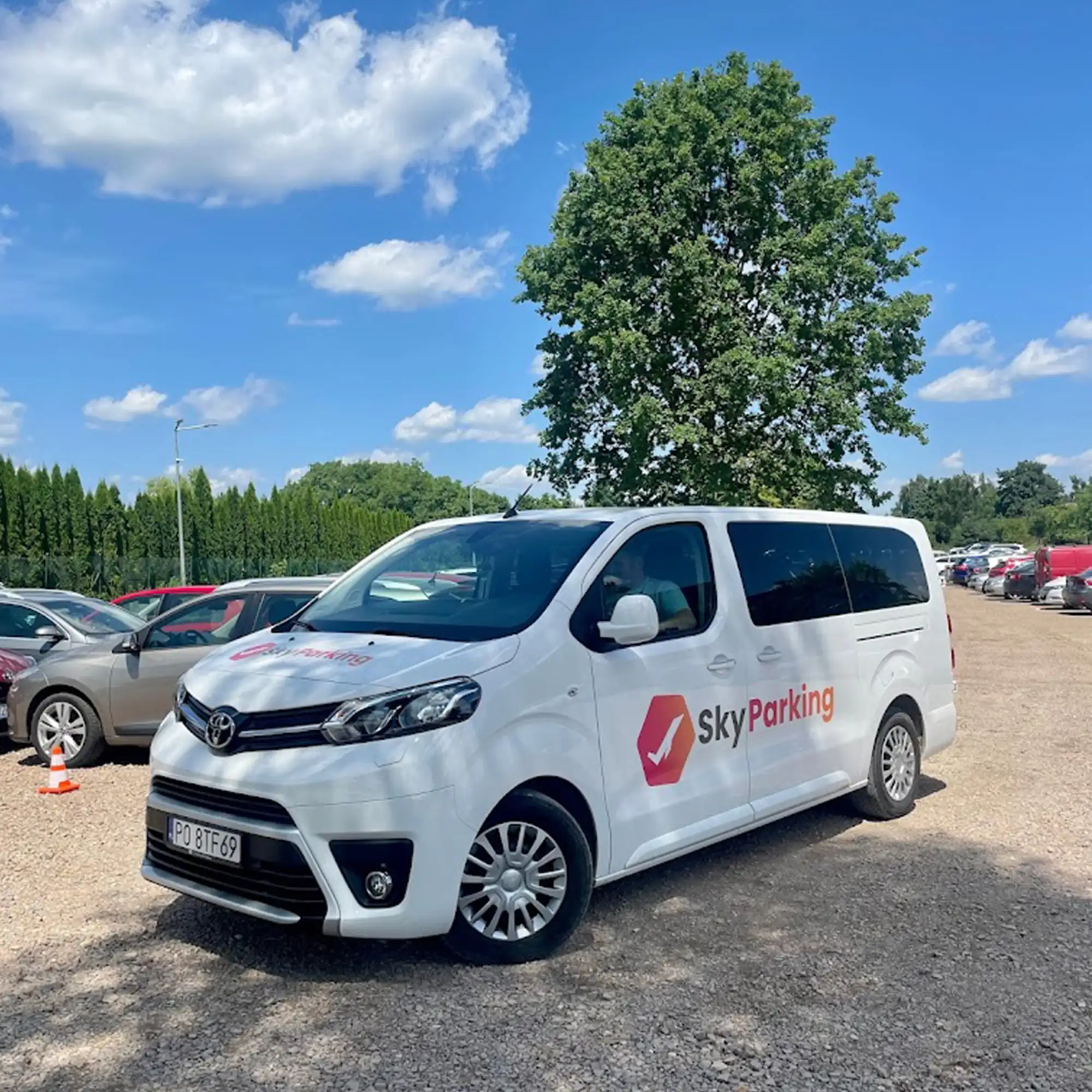 SkyParking Balice